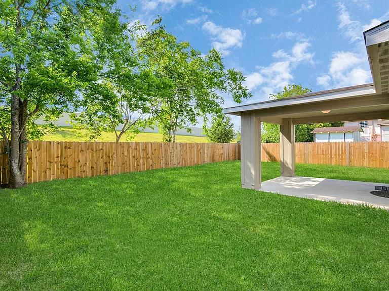 15426 Appleridge Dr — Photo 20
