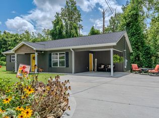 105 Wealdwood Dr, Clinton, TN 37716