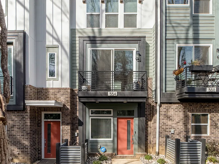 554 W End Dr — Photo 31