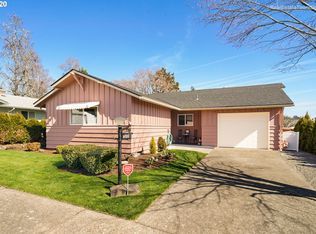 15845 SW Queen Victoria Pl, King City, OR 97224