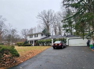 47 S Parker Dr, Monsey, NY 10952