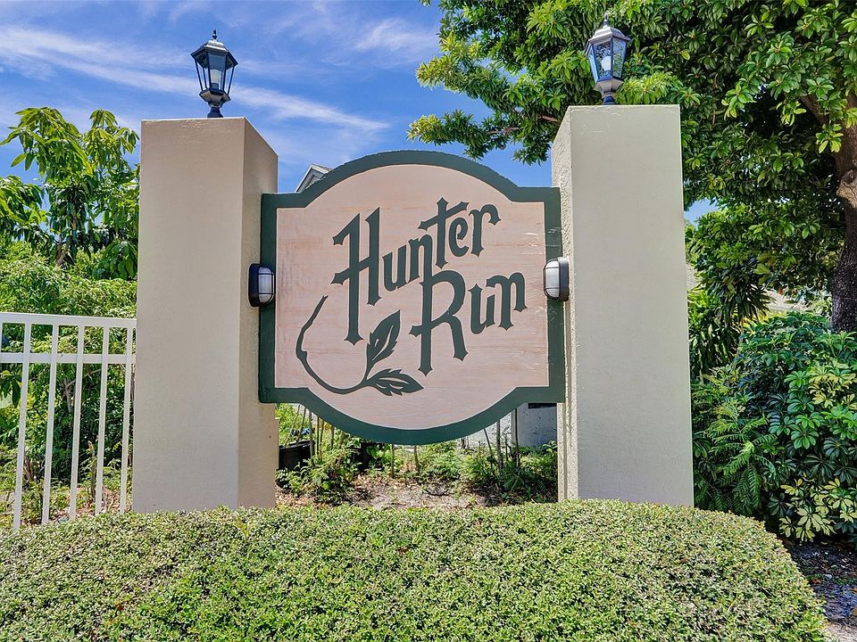 1st image of 836 E Palm Run Drive