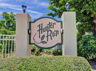 836 E Palm Run Dr, Pompano Beach, FL 33068