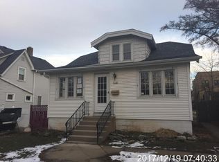 7132 W Moltke Ave, Milwaukee, WI 53210
