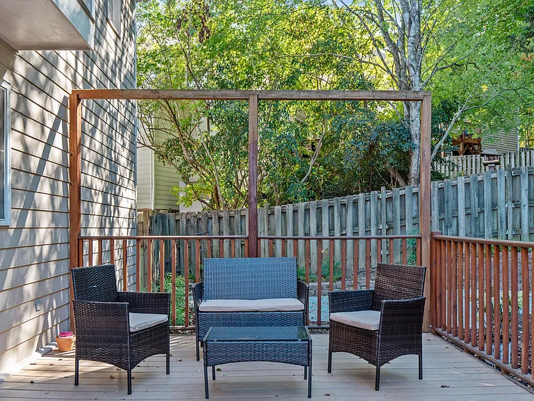 108 Trent Woods Way — Photo 13