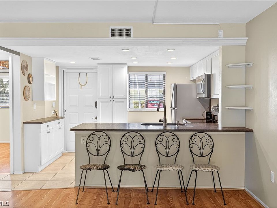 1st image of 1251 Barrett Rd APT 702