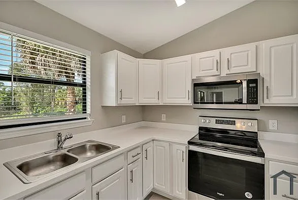 3014 56th St W — Photo 13