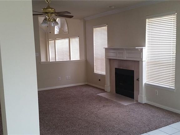 3rd image of 5005 Enclave Ct