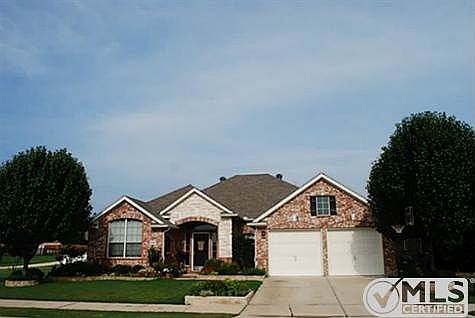 2nd image of 9520 Lakeway Dr