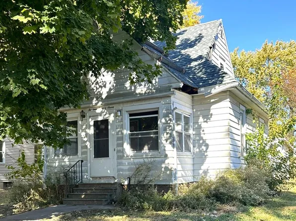 1477 Williams St, Galesburg, IL 61401