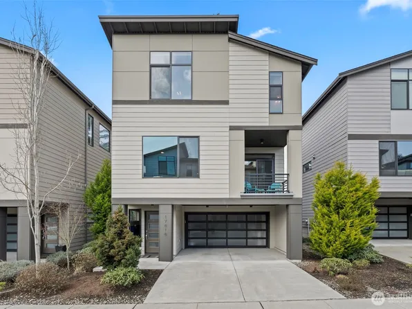 17818 19th Avenue W #7, Lynnwood, WA 98037