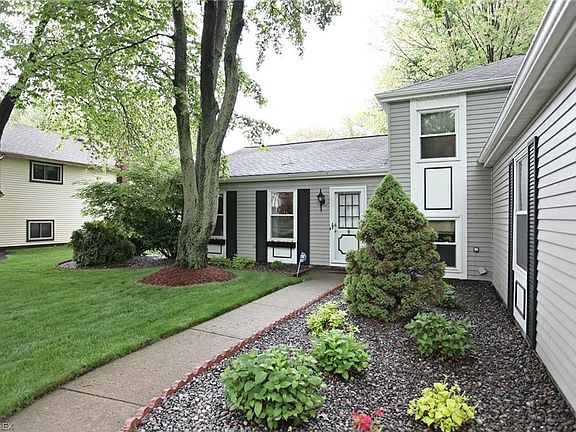 3rd image of 2949 Margaretta Dr