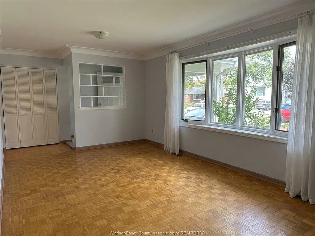 4 bed, 1.5 bath, $2,390 — Photo 3