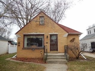 3719 S 2nd St, Milwaukee, WI 53207