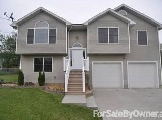 7072 Westgate Dr, Laingsburg, MI 48848