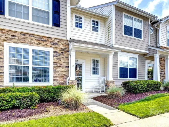 226 Dawn Mist Ln, Fort Mill, SC 29708
