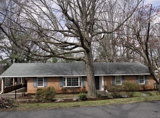 111 Yorkshire Cir, Lynchburg, VA 24502