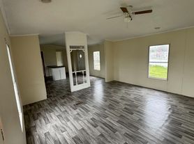 161 Guadalupe St, Bastrop, TX