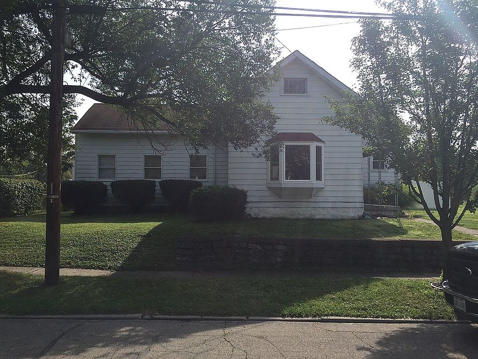 1st image of 710 Oak Ave