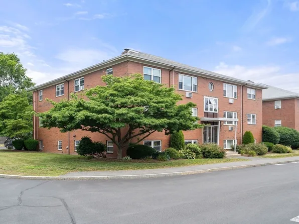 32 Whitman Rd APT B-1, Waltham, MA 02453