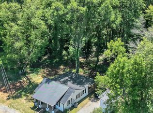1151 Dry Creek Rd, Smithville, TN 37166