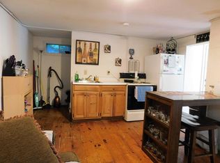 70 Mast Rd #B2, Lee, NH 03861