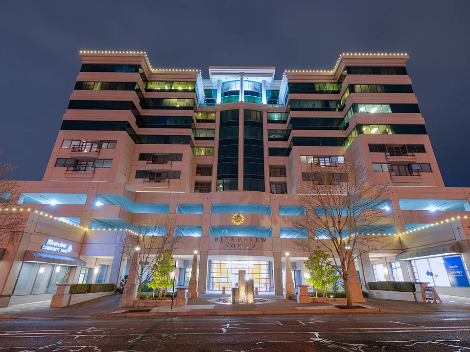 Riverview Tower Apartments