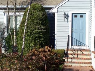 8 Indian Cove Way, South Easton, MA 02375