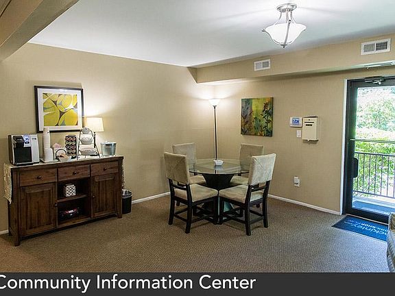 2nd image of 2395 Leslie Cir #108