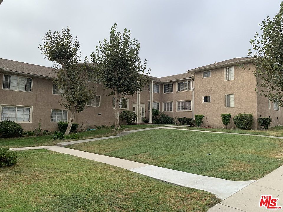 1st image of 4076 Hillcrest Dr APT C