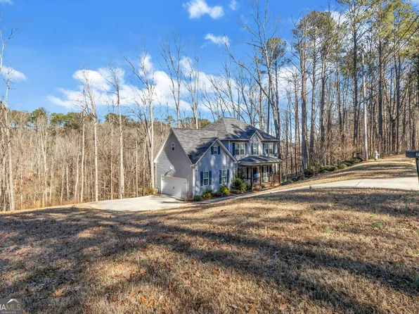 225 Benjamin Cir, Fayetteville, GA 30214