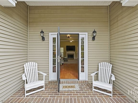 5th image of 113 Suffolk Road