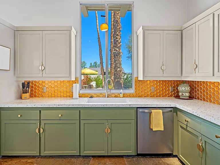 72980 Somera Rd — Photo 12