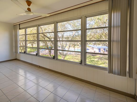 4th image of 2303 Lucaya Lane #N3