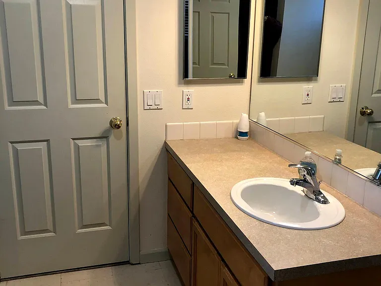 1519 NW Juniper St #2 — Photo 17