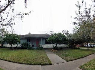 521 Peerman Pl, Corpus Christi, TX 78411