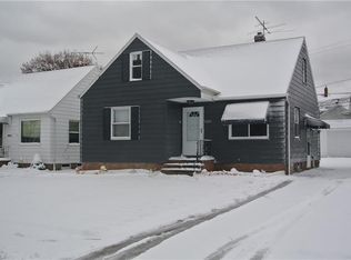 13214 Thraves Rd, Garfield Heights, OH 44125