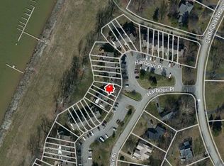 14001 Harbour Pl, Prospect, KY 40059