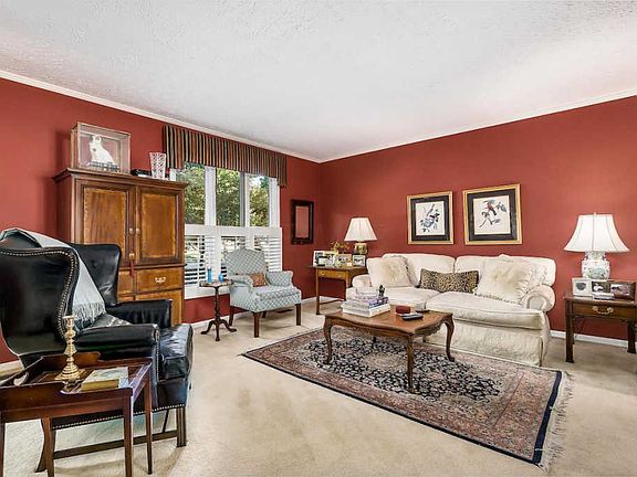 5th image of 146 Corbins Mill Dr
