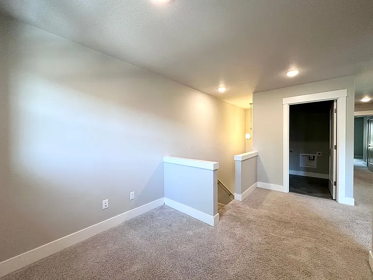 11732 SE Golden Eagle Ln — Photo 13