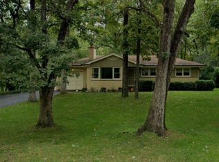 91 Oakwood Ln, Lincolnshire, IL 60069