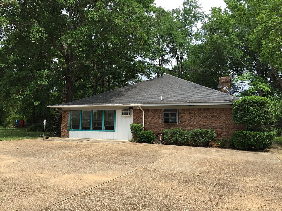 2nd image of 24038 Hwy 371