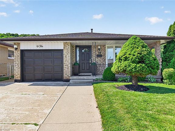 5th image of 10 Glen Cannon Dr