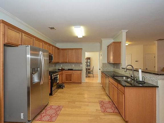 4th image of 4390 Evans Farms Dr