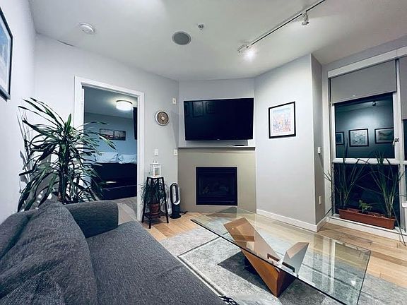 3rd image of 788 Minna St Unit 404