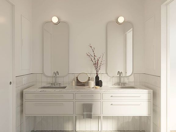 3rd image of 547 W 47th St Room 904