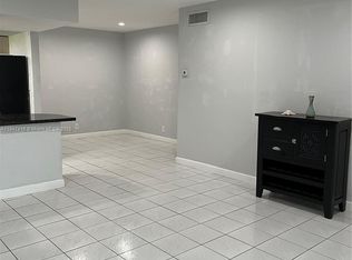 8404 W Sample Rd APT 131, Pompano Beach, FL 33065