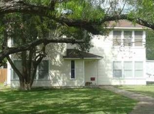 1404 E 27th St, Bryan, TX 77802