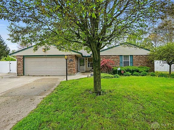 2nd image of 4810 Bayview Ct