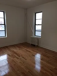 Rented by Talent Real Estate Inc.